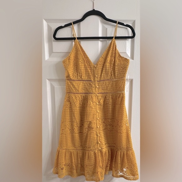 Gianna Bini Lace Summer Dress NWT S - Picture 1 of 7